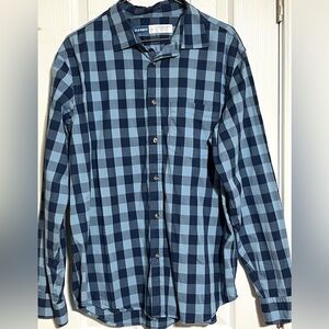 Old Navy Men's Checkered Blue Shirt